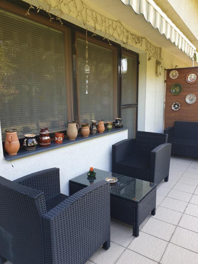 Beach Club Apartman Mosonmagyaróvár Exterior foto